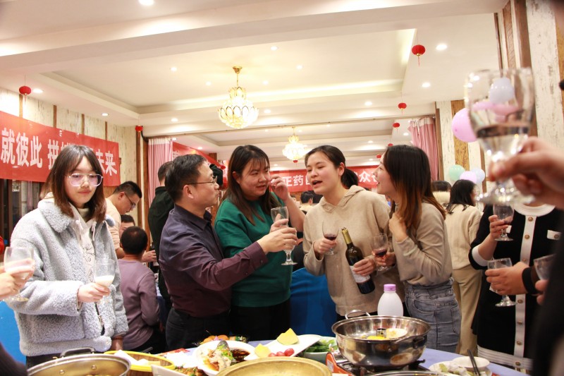 現(xiàn)場(chǎng)歡樂 (8).JPG